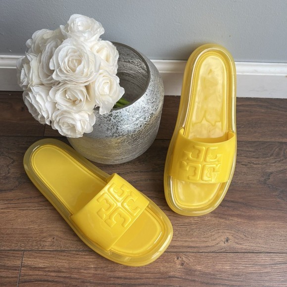 Tory Burch Shoes - TORY BURCH WOMENS BUBBLE JELLY SLIDES YELLOW SIZE 8